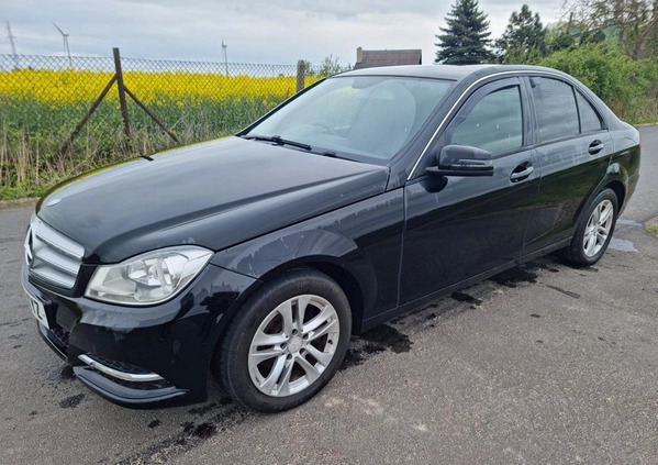 Mercedes-Benz Klasa C cena 15900 przebieg: 143100, rok produkcji 2013 z Przedecz małe 121